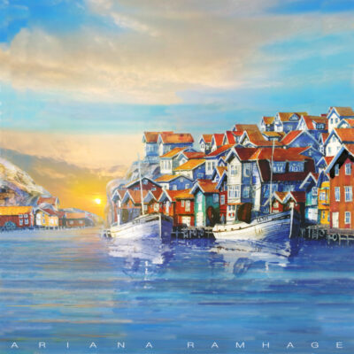 Fine Art Print av Ariana Ramhage föreställande de färgstarka sjöbodarna vid Smögenbryggan i varm solnedgång. Red boathouses in Smögen, Sweden.